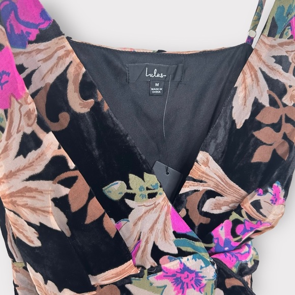 Lulu’s Magnificent Mood Velvet Dress New Medium - Picture 4 of 4